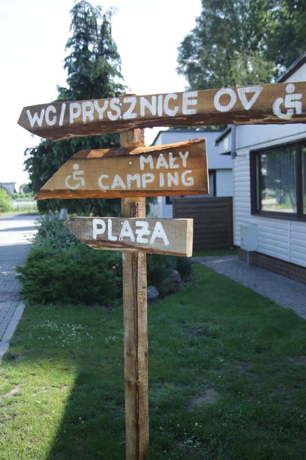Camping Oaza Blonie Kornik Domki Standard - 3 Pokoje Buitenkant foto