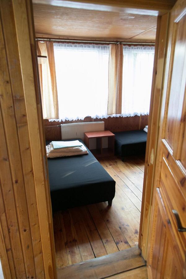Camping Oaza Blonie Kornik Domki Standard - 3 Pokoje Buitenkant foto