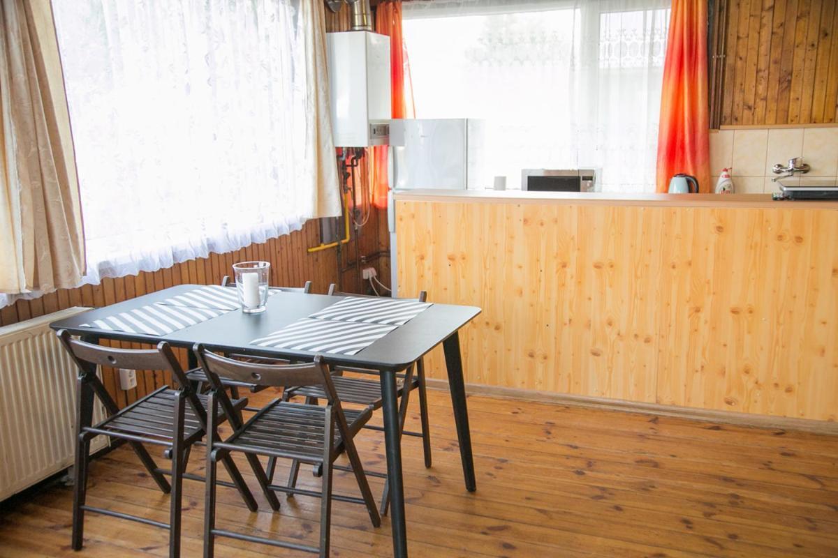 Camping Oaza Blonie Kornik Domki Standard - 3 Pokoje Buitenkant foto