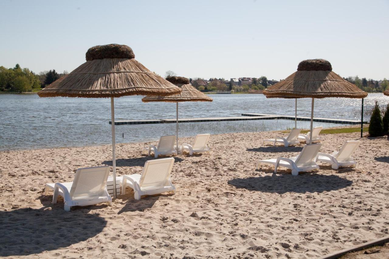 Camping Oaza Blonie Kornik Domki Standard - 3 Pokoje Buitenkant foto